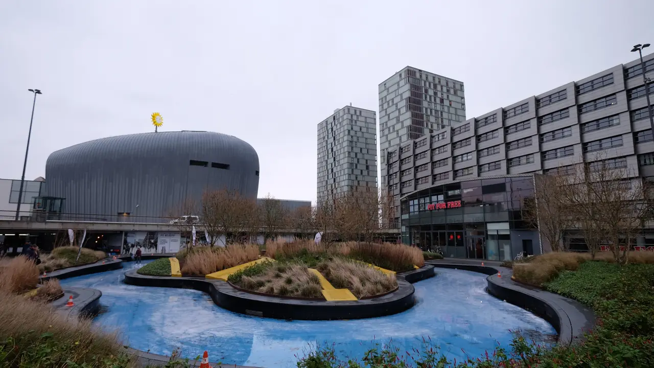 Het centrum van Almere Stad