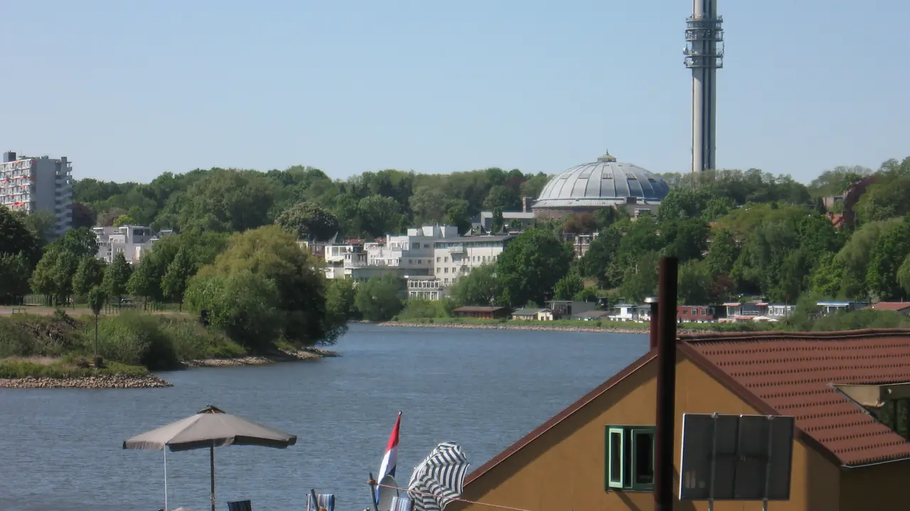 De Rijn bij Arnhem
