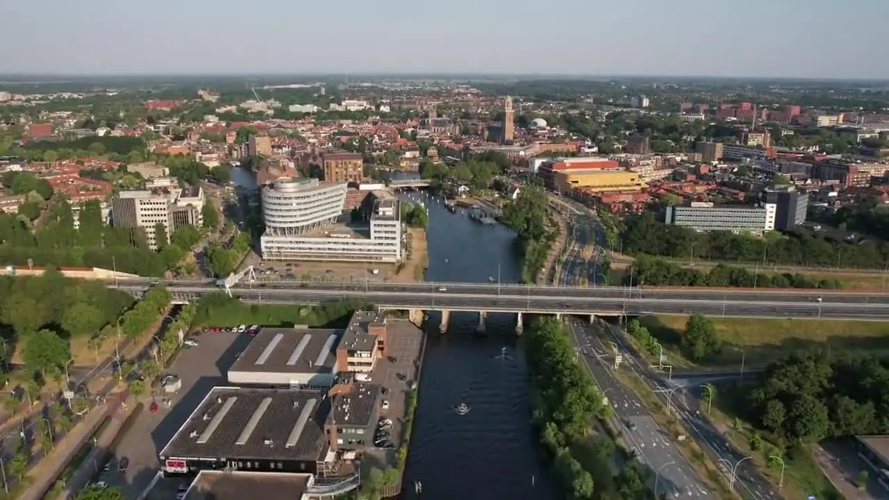 Zwolle van bovenaf, met het water en de binnenstad