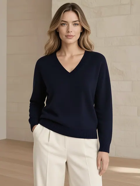 Maglia oversize scollo a V in cashmere – blu navy, Cashmere · lavorato in Italia