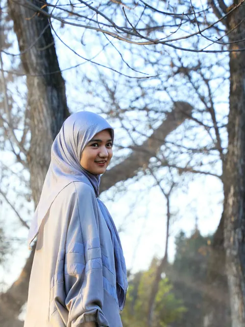 Maysa two-piece jilbab – close-up of fabric and finish